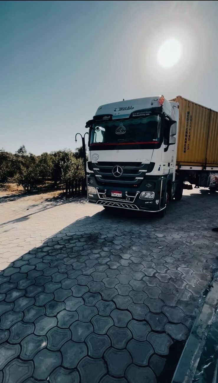 Plastic Chair and tables Manufacturer